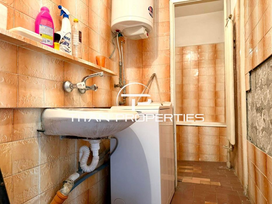 Продава се Тристаен апартамент в Пловдив, Тракия - 78 кв.м за 876 €/кв.м - Снимка #10