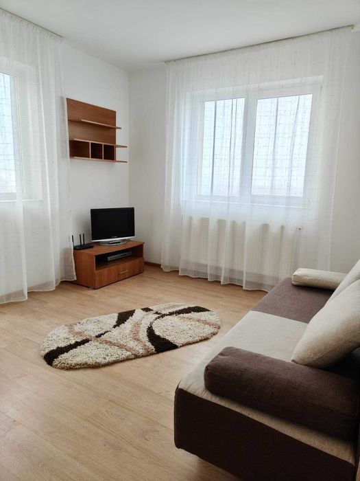 Inchiriez apartament 2 camere
