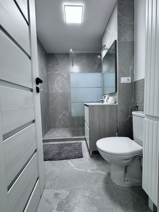 Apartament cu 2 camere in zona Shopping City