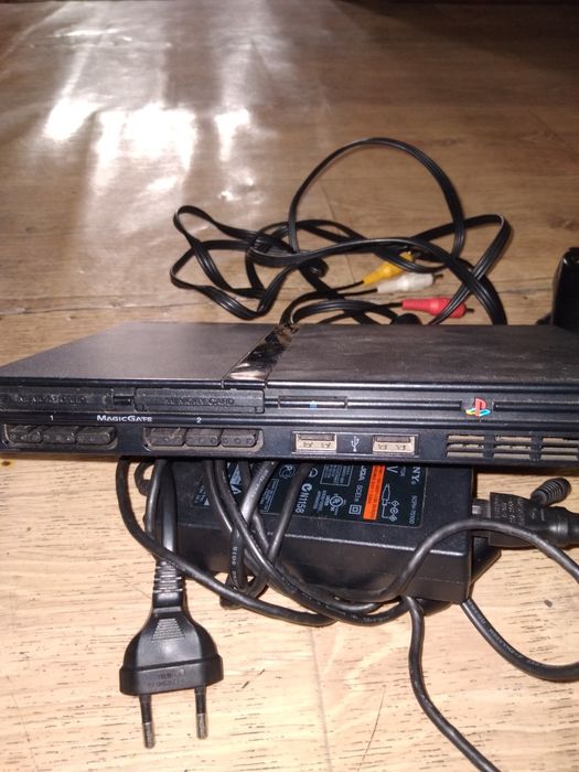 Продам плейстейшн 2