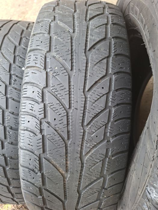 Продам шины. 215/70/16  купер