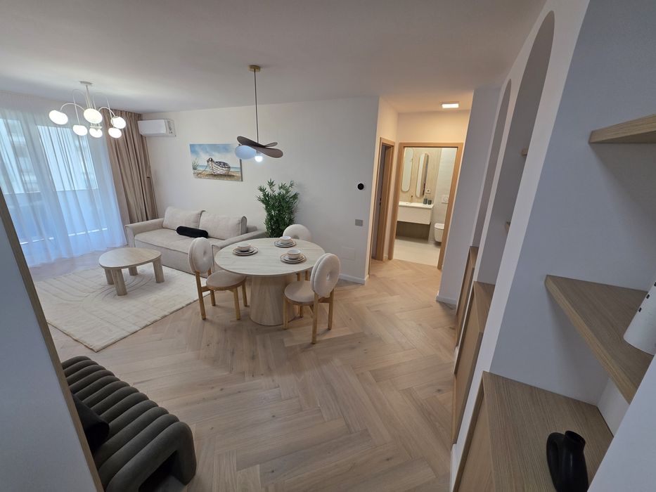 Vand apartament nou, finisat, mobilat la cheie  in Elite City.