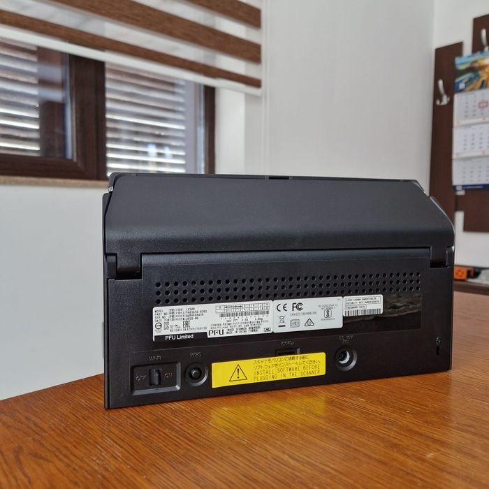 Vând Scaner FUJITSU ScanSnap IX500 A4, negru nou