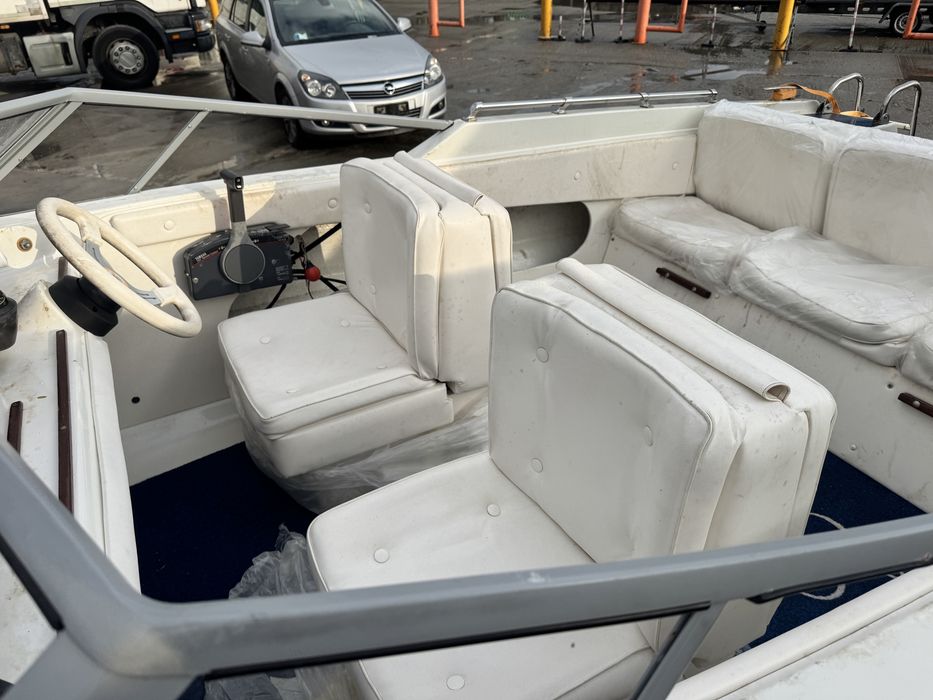 Gobbi sport boat + Yamaha 115 V4 + peridoc/trailer – ready de apă