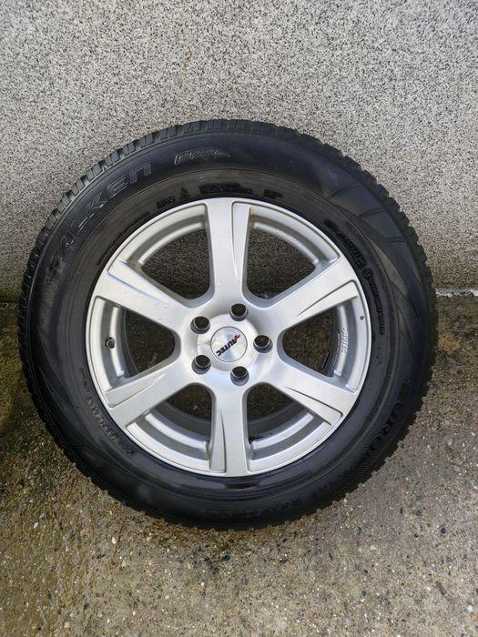 Джанти с гуми за Mazda 17 цола