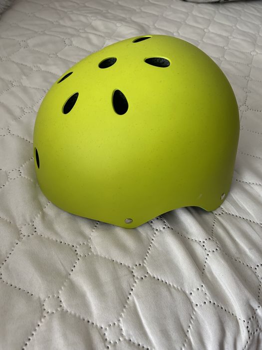 SmarTrike каска