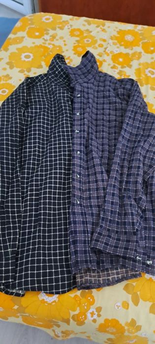 Camasi lucru marimea 43 ,nefolosite ,din bumbac