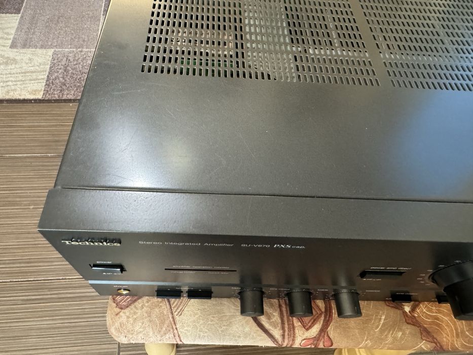 Като нов Technics SU-V670