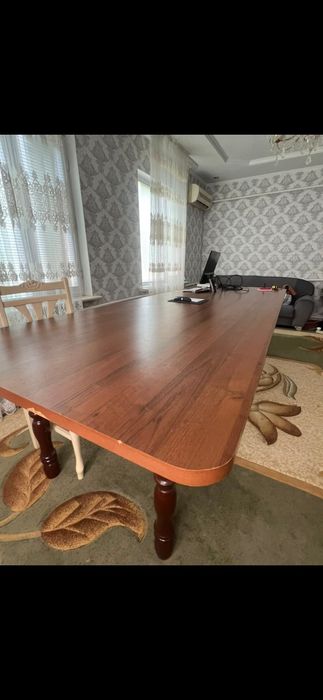 Продам стол 3м×1м в хорошем состоянии