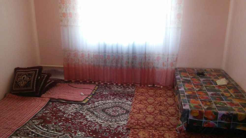 Ohangaron T.Oybuloq(leninchi)da tayyor hovli sotiladi