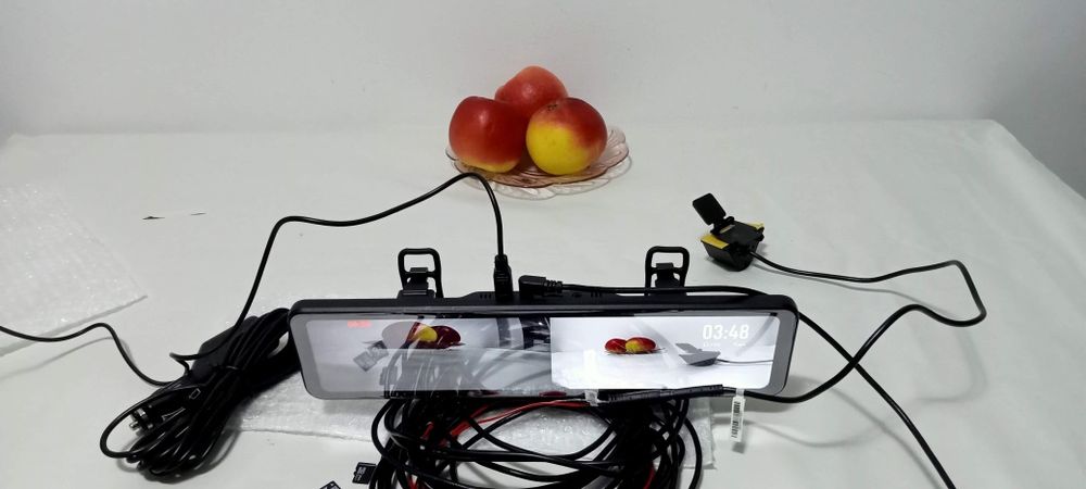 Oglinda dijtală Touch cu doua camere video