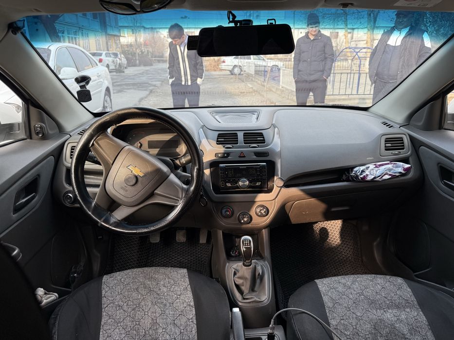 2018 yil cobalt sotamiz 8400$