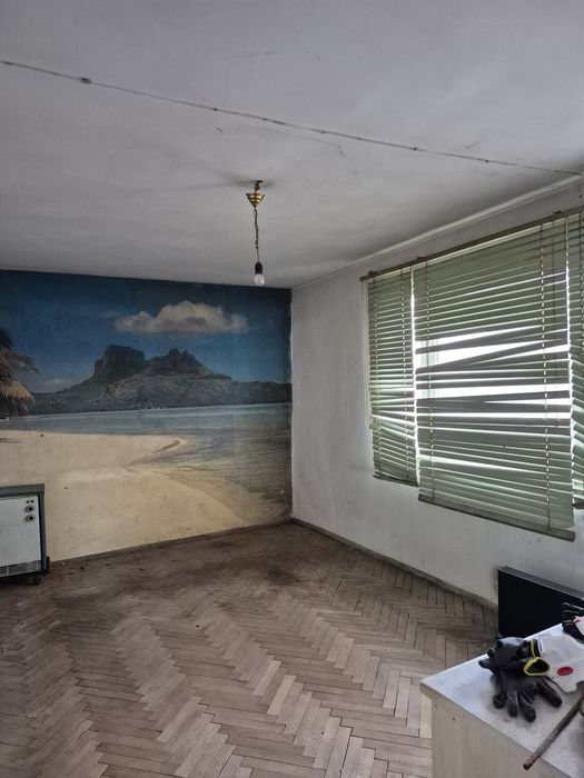 Апартамент за продажба