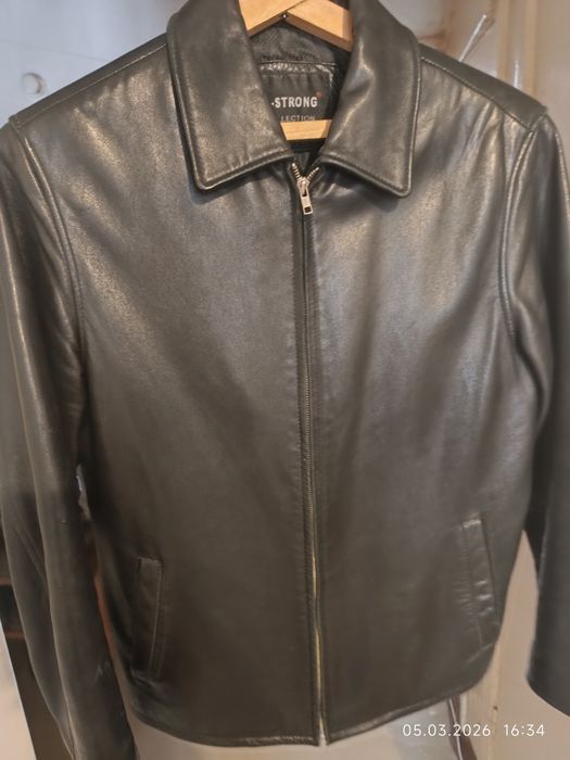 Продам кожаную куртку.