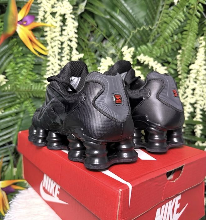Nike shox tl black
