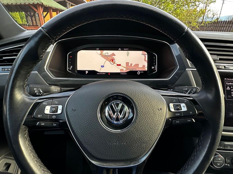 Volkswagen Tiguan R Line Allspace