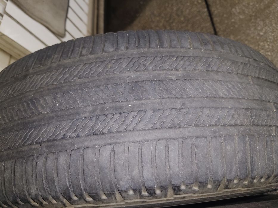Продам комплект летней резины MICHLEN R20