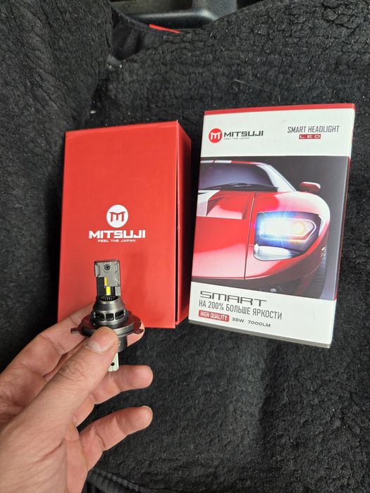 Лед лампочки новые