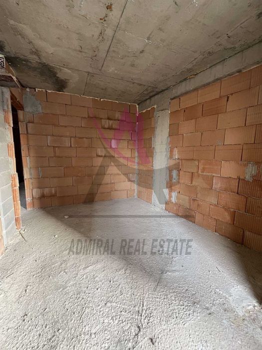 Продава се Тристаен апартамент в Варна, Цветен квартал - 78 кв.м за 2283 €/кв.м - Снимка #4