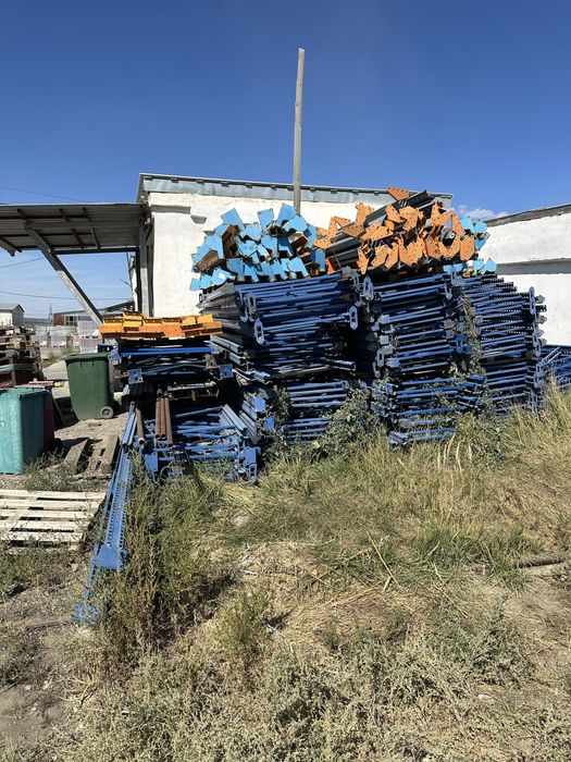 продается стелажи