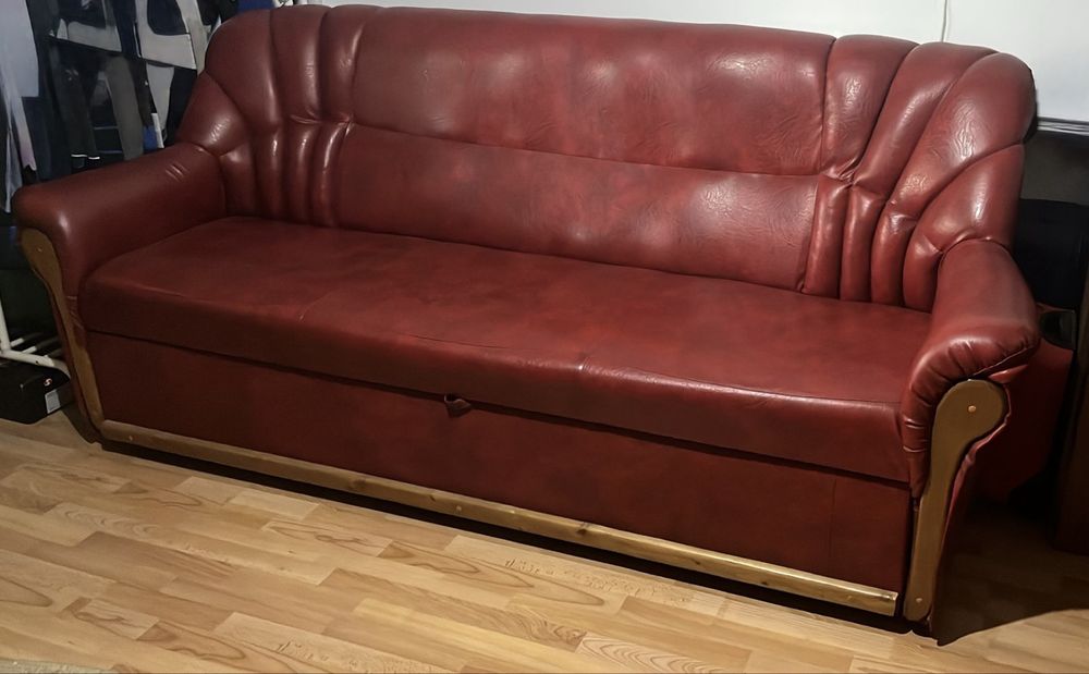 Canapea de vanzare cu doua fotolii