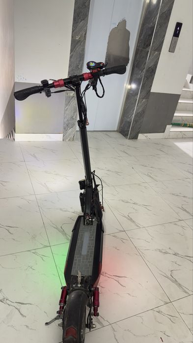 Kugo M4 PRO самокат срочно продается