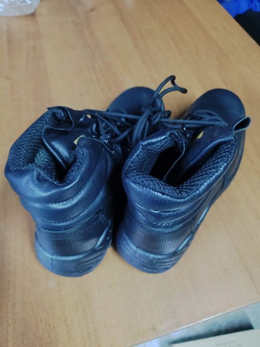 Продаю новую обувь