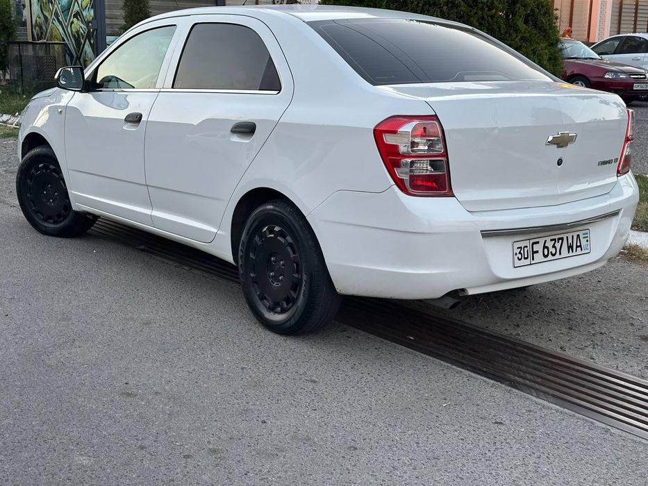 Chevrolet Cobalt 2013 2 evro M/T
