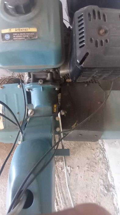 motocultor dkd de 16 hp +remorca+ustensile