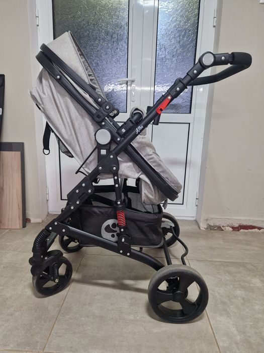 Бебешка количка лорели алба