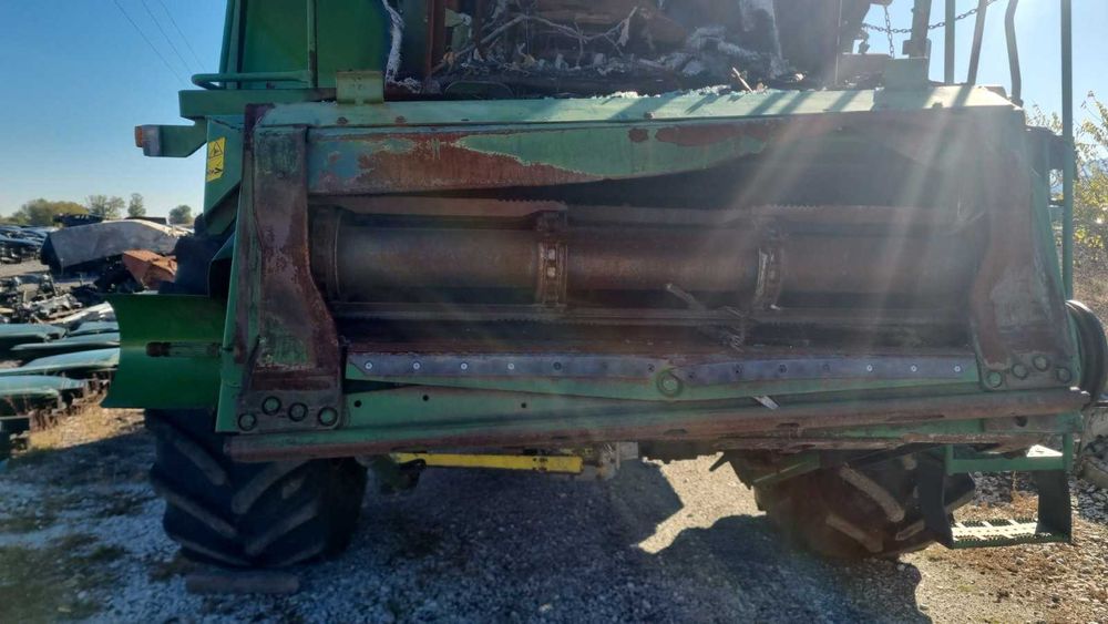 Комбайн на части John Deere W650