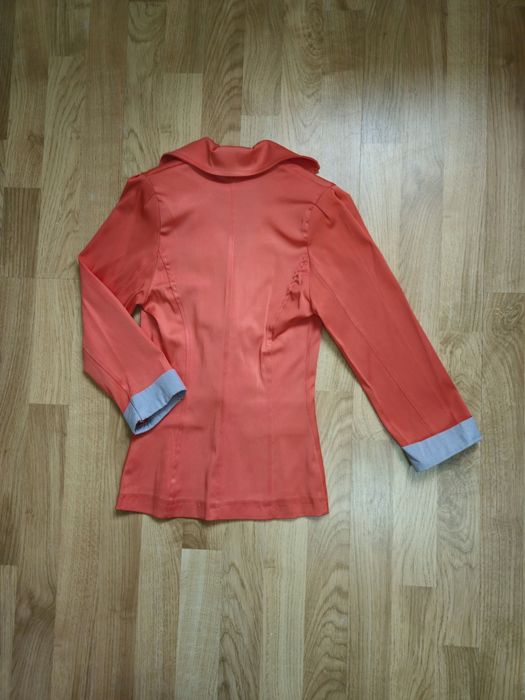 Sacou portocaliu cambrat