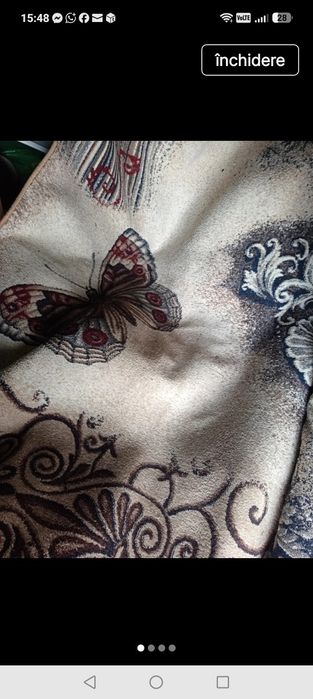 Covor cu fluturi Lotus Calitate ,in stare buna