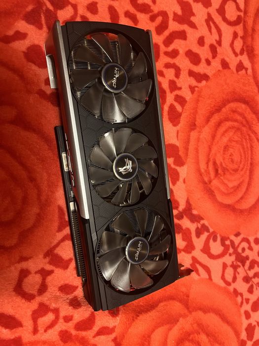 Vând placă video rx 5700xt 8gb