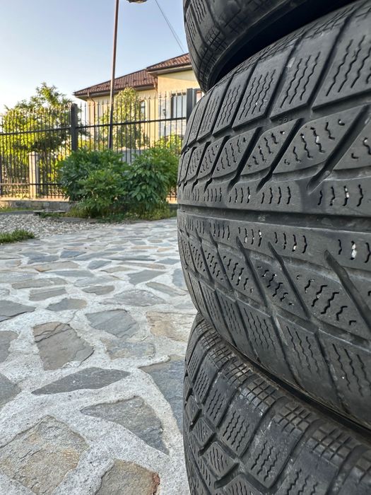 Anvelope de iarnă 205/55/R16