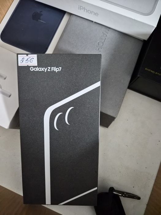 Samsung flip 7 jetblack 12-256