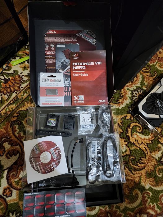 Продам комплект,  мат плата +intel  i5 + ozu