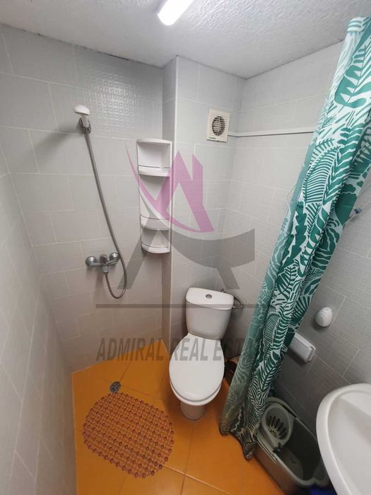 Дава се под наем Двустаен апартамент в Варна, ЖП Гара - 50 кв.м за 409 € - Снимка #3