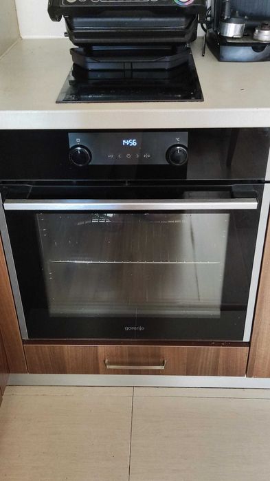 Фурна за вграждане с пиролиза  Gorenje BOP737E20XG – перфектно състояние, гаранция