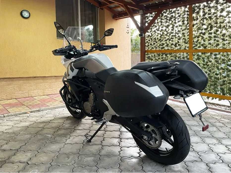 CFMOTO 650 MT – 2022 | Înmatriculată 2023 | 1.877 km | Stare excelentă