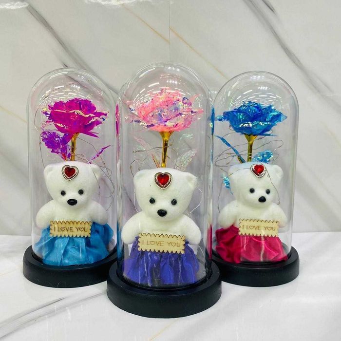 Мече с роза в стъклeница с LED светлинни ефекти и надпис I Love You