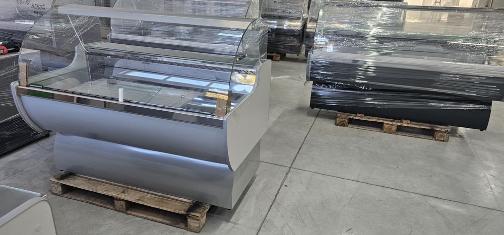 Хладилна витрина 150х90