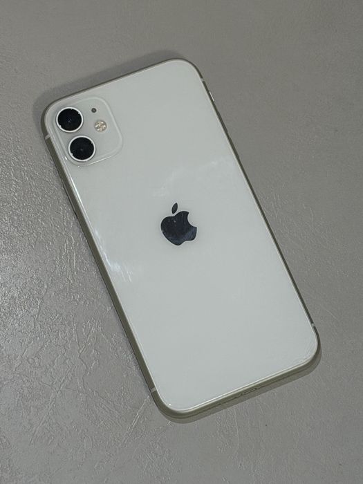 IPhone 11 128gb белый с коробкой