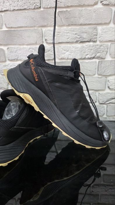 Оригинальные кроссы Columbia