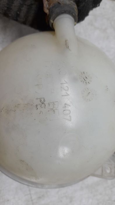 Vas expansiune antigel 1K0121407A Volkswagen Jetta 5 (2005 - 2011)