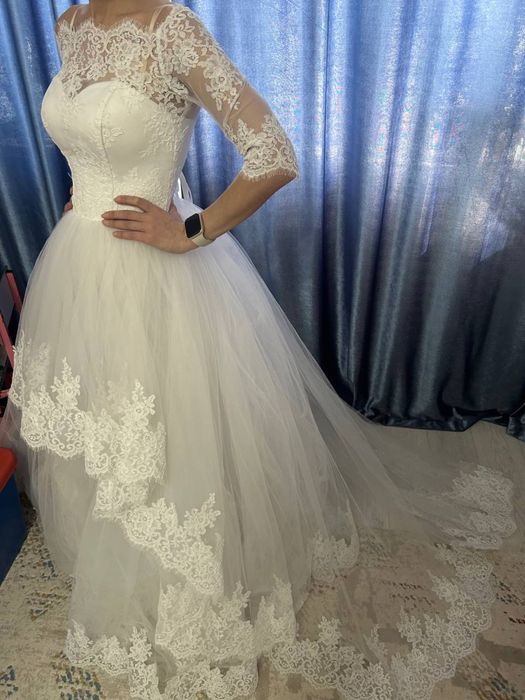 Распродажа новых свадебных платьев