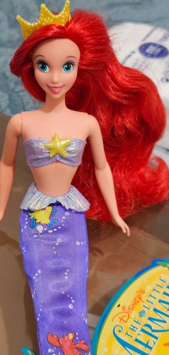 Много красива и рядка кукла Ариел