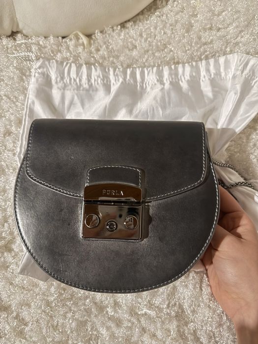 Чанта Furla сребриста