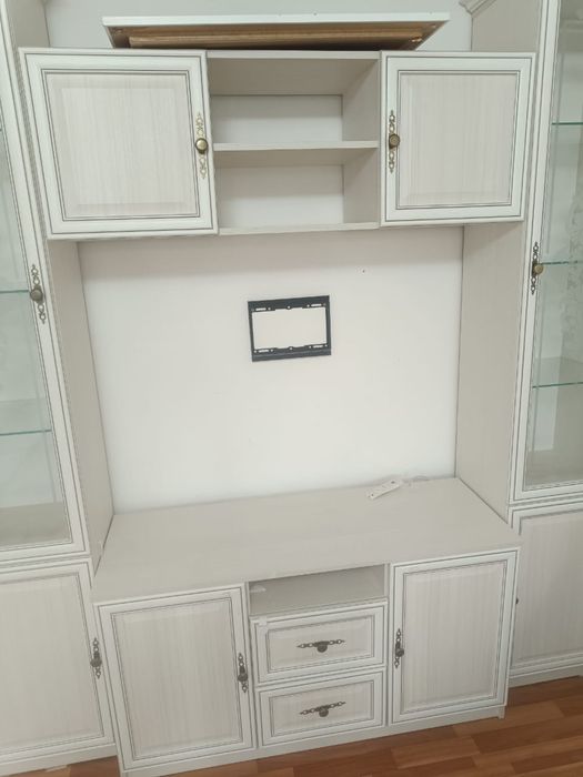 Продам стенку в идеальном состоянии