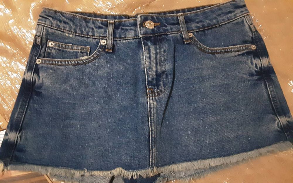 XS нови къси дамски дънки ZARA, LEVIS ,Ltb